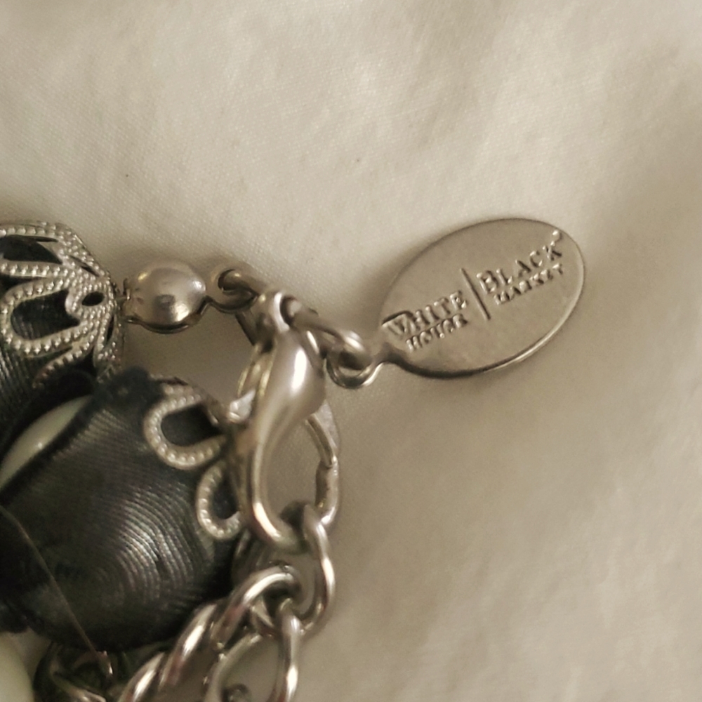 Bold Chunky Choker - image 4